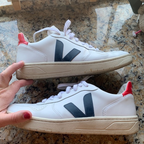 Veja Shoes - Veja V-10 Shoes